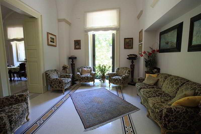 Palazzo Rollo Bed & Breakfast เลชเช ภายนอก รูปภาพ