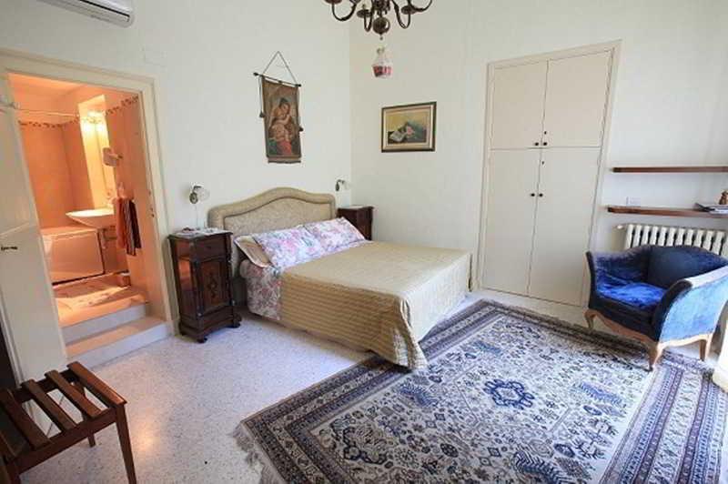 Palazzo Rollo Bed & Breakfast เลชเช ภายนอก รูปภาพ
