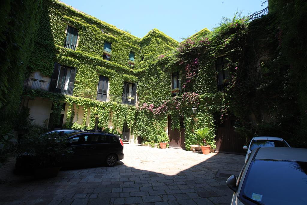 Palazzo Rollo Bed & Breakfast เลชเช ภายนอก รูปภาพ